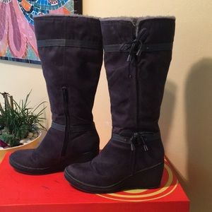 Gabriella Rocha Dark Grey Suede Boots Size 8